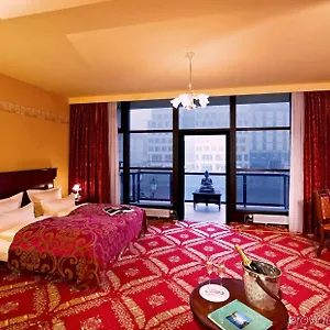 riverside-city-hotel-spa.find-berlin-hotels.com/