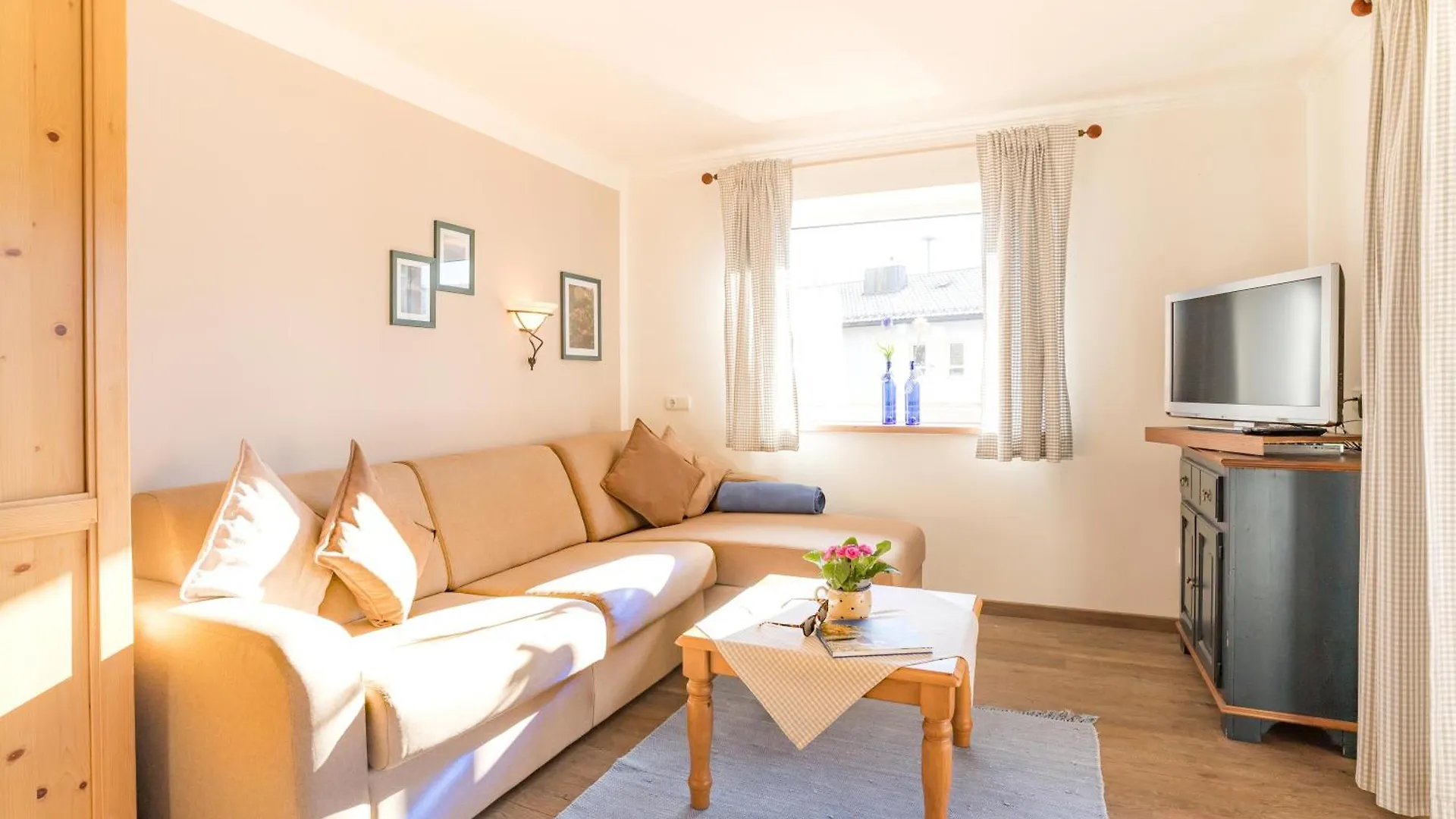 Allgaeu Residenz - Ferienwohnungen Mit Fruehstueck & Sauna Fischen im Allgaeu